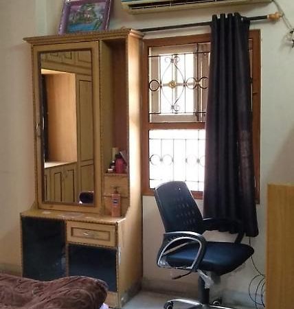 Srinivas Nilayam Apartment Hyderabad Bagian luar foto
